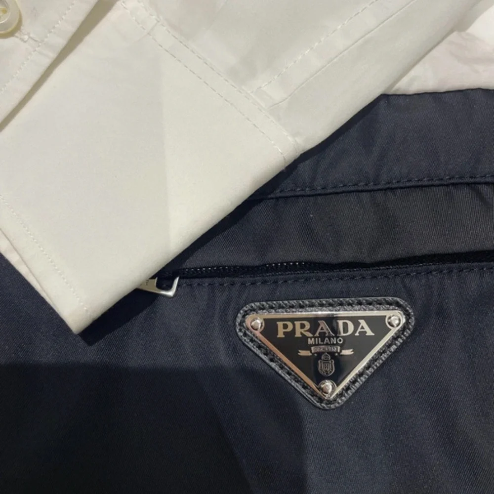 Prada two-tone panelled shirtdress - Picture 4 of 6